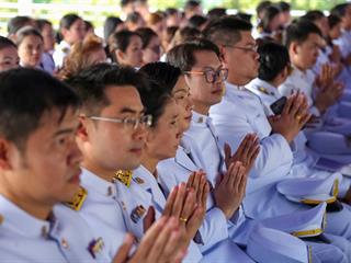 มหาวิทยาลัยพะเยา,นำโดย,ศาสตราจารย์พิเศษ,ดร.มณฑล,สงวนเสริมศรี,อธิการบดีมหาวิทยาลัยพะเยา,พร้อมด้วยคณะผู้บริหาร,คณาจารย์,เจ้าหน้าที่,,เข้าร่วมพิธีวางพวงมาลาถวายราชสักการะ,วันคล้ายวันสวรรคตสมเด็จพระนเรศวรมหาราช,ประจำปี,2561,