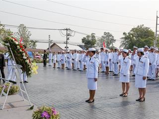 มหาวิทยาลัยพะเยา,นำโดย,ศาสตราจารย์พิเศษ,ดร.มณฑล,สงวนเสริมศรี,อธิการบดีมหาวิทยาลัยพะเยา,พร้อมด้วยคณะผู้บริหาร,คณาจารย์,เจ้าหน้าที่,,เข้าร่วมพิธีวางพวงมาลาถวายราชสักการะ,วันคล้ายวันสวรรคตสมเด็จพระนเรศวรมหาราช,ประจำปี,2561,