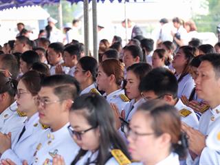 มหาวิทยาลัยพะเยา,นำโดย,ศาสตราจารย์พิเศษ,ดร.มณฑล,สงวนเสริมศรี,อธิการบดีมหาวิทยาลัยพะเยา,พร้อมด้วยคณะผู้บริหาร,คณาจารย์,เจ้าหน้าที่,,เข้าร่วมพิธีวางพวงมาลาถวายราชสักการะ,วันคล้ายวันสวรรคตสมเด็จพระนเรศวรมหาราช,ประจำปี,2561,
