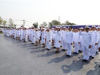 มหาวิทยาลัยพะเยา,นำโดย,ศาสตราจารย์พิเศษ,ดร.มณฑล,สงวนเสริมศรี,อธิการบดีมหาวิทยาลัยพะเยา,พร้อมด้วยคณะผู้บริหาร,คณาจารย์,เจ้าหน้าที่,,เข้าร่วมพิธีวางพวงมาลาถวายราชสักการะ,วันคล้ายวันสวรรคตสมเด็จพระนเรศวรมหาราช,ประจำปี,2561,