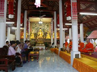 มหาวิทยาลัยพะเยา,จัดโครงการ,“ประเพณีแห่ผ้าห่มพระธาตุจอมทอง”,โดยความร่วมมือระหว่างคณะศิลปศาสตร์,คณะรัฐศาสตร์และสังคมศาสตร์และวิทยาลัยการศึกษา,มหาวิทยาลัยพะเยา,ร่วมกับจังหวัดพะเยา,เทศบาลเมืองพะเยา,สำนักงานวัฒนธรรมจังหวัดพะเยา,สํานักงานพระพุทธศาสนาจังหวัดพะเยา,และการท่องเที่ยวแห่งประเทศไทย,สำนักงานเชียงราย,