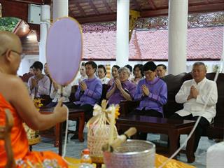 มหาวิทยาลัยพะเยา,จัดโครงการ,“ประเพณีแห่ผ้าห่มพระธาตุจอมทอง”,โดยความร่วมมือระหว่างคณะศิลปศาสตร์,คณะรัฐศาสตร์และสังคมศาสตร์และวิทยาลัยการศึกษา,มหาวิทยาลัยพะเยา,ร่วมกับจังหวัดพะเยา,เทศบาลเมืองพะเยา,สำนักงานวัฒนธรรมจังหวัดพะเยา,สํานักงานพระพุทธศาสนาจังหวัดพะเยา,และการท่องเที่ยวแห่งประเทศไทย,สำนักงานเชียงราย,