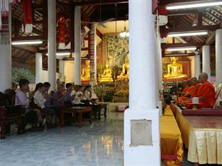 มหาวิทยาลัยพะเยา,จัดโครงการ,“ประเพณีแห่ผ้าห่มพระธาตุจอมทอง”,โดยความร่วมมือระหว่างคณะศิลปศาสตร์,คณะรัฐศาสตร์และสังคมศาสตร์และวิทยาลัยการศึกษา,มหาวิทยาลัยพะเยา,ร่วมกับจังหวัดพะเยา,เทศบาลเมืองพะเยา,สำนักงานวัฒนธรรมจังหวัดพะเยา,สํานักงานพระพุทธศาสนาจังหวัดพะเยา,และการท่องเที่ยวแห่งประเทศไทย,สำนักงานเชียงราย,