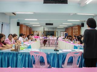 อบรมครูทำวิจัยอย่างง่ายในชั้นเรียน,ภายใต้,1,คณะ,1,โมเดล,2561,คณะศิลปศาสตร์,มหาวิทยาลัยพะเยา