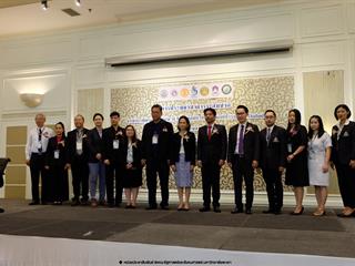 คณะรัฐศาสตร์และสังคมศาสตร์,มหาวิทยาลัยพะเยา,เข้าร่วมโครงการเครือข่ายการศึกษา,วิจัยและความสัมพันธ์ทางวิชาการ,ด้านรัฐศาสตร์และรัฐประศาสนศาสตร์,ครั้งที่,2,และการประชุมวิชาการระดับชาติ,“การบริหารปกครองของภูมิภาค,รัฐ,ชุมชน,ท้องถิ่นในการขับเคลื่อนประเทศสู่ยุค,Thailand,4.0”