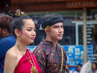 คณะรัฐศาสตร์และสังคมศาสตร์,มหาวิทยาลัยพะเยา,ร่วมโครงการ,“ประเพณีแห่ผ้าห่มพระธาตุจอมทอง”,ครั้งที่,3,โดยความร่วมมือระหว่างคณะศิลปศาสตร์,คณะรัฐศาสตร์และสังคมศาสตร์,และวิทยาลัยการศึกษา,มหาวิทยาลัยพะเยา,ร่วมกับจังหวัดพะเยา,เทศบาลเมืองพะเยา,สำนักงานวัฒนธรรมจังหวัดพะเยา,สํานักงานพระพุทธศาสนาจังหวัดพะเยา,และการท่องเที่ยวแห่งประเทศไทย,สำนักงานเชียงราย