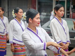 คณะรัฐศาสตร์และสังคมศาสตร์,มหาวิทยาลัยพะเยา,ร่วมโครงการ,“ประเพณีแห่ผ้าห่มพระธาตุจอมทอง”,ครั้งที่,3,โดยความร่วมมือระหว่างคณะศิลปศาสตร์,คณะรัฐศาสตร์และสังคมศาสตร์,และวิทยาลัยการศึกษา,มหาวิทยาลัยพะเยา,ร่วมกับจังหวัดพะเยา,เทศบาลเมืองพะเยา,สำนักงานวัฒนธรรมจังหวัดพะเยา,สํานักงานพระพุทธศาสนาจังหวัดพะเยา,และการท่องเที่ยวแห่งประเทศไทย,สำนักงานเชียงราย