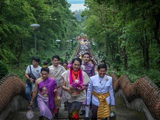 คณะรัฐศาสตร์และสังคมศาสตร์,มหาวิทยาลัยพะเยา,ร่วมโครงการ,“ประเพณีแห่ผ้าห่มพระธาตุจอมทอง”,ครั้งที่,3,โดยความร่วมมือระหว่างคณะศิลปศาสตร์,คณะรัฐศาสตร์และสังคมศาสตร์,และวิทยาลัยการศึกษา,มหาวิทยาลัยพะเยา,ร่วมกับจังหวัดพะเยา,เทศบาลเมืองพะเยา,สำนักงานวัฒนธรรมจังหวัดพะเยา,สํานักงานพระพุทธศาสนาจังหวัดพะเยา,และการท่องเที่ยวแห่งประเทศไทย,สำนักงานเชียงราย