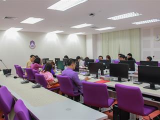 ผู้บริหาร,พบ,สาขาวิชา(สาขาวิชาภาษาจีน),ในการประชุมบุคลากรคณะศิลปศาสตร์,มหาวิทยาลัยพะเยา,,ครั้งที่,1/2561