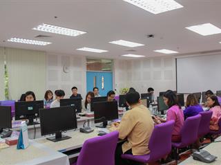 ผู้บริหาร,พบ,สาขาวิชา(สาขาวิชาภาษาจีน),ในการประชุมบุคลากรคณะศิลปศาสตร์,มหาวิทยาลัยพะเยา,,ครั้งที่,1/2561