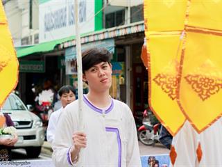 คณะศิลปศาสตร์,คณะรัฐศาสตร์และสังคมศาสตร์และวิทยาลัยการศึกษา,มหาวิทยาลัยพะเยา,ร่วมกับ,5,หน่วยงาน,และกว่า,14,ชุมชน,จัดประเพณีสืบสานวัฒนธรรมอันดีงามของจังหวัดพะเยา,“ประเพณีแห่ผ้าห่มพระธาตุจอมทอง”