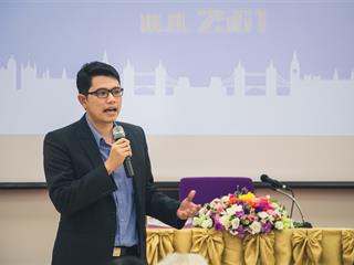 บุคลากรสายวิชาการและสนับสนุน,พร้อมด้วยนิสิตคณะศิลปศาสตร์,เข้าร่วมปฐมนิเทศโครงการพัฒนาภาษาอังกฤษสำหรับนิสิต,บุคลากรสายวิชาการและสายสนับสนุน,มหาวิทยาลัยพะเยา,ประจำปี,2561