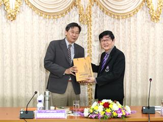 มหาวิทยาลัยพะเยา,ต้อนรับคณะผู้บริหาร,มหาวิทยาลัยนเรศวร