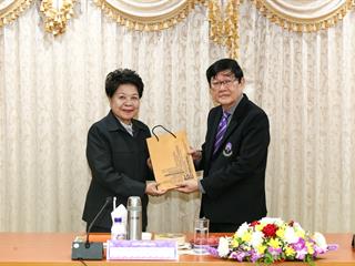มหาวิทยาลัยพะเยา,ต้อนรับคณะผู้บริหาร,มหาวิทยาลัยนเรศวร