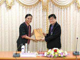 มหาวิทยาลัยพะเยา,ต้อนรับคณะผู้บริหาร,มหาวิทยาลัยนเรศวร
