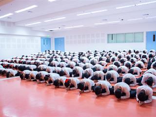 พิธีปลดป้ายพร้อมประดับรุ่นนิสิตปี,1,“ปรเมศร์คเชนทรา”,คณะศิลปศาสตร์,มหาวิทยาลัยพะเยา
