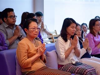 พิธีปลดป้ายพร้อมประดับรุ่นนิสิตปี,1,“ปรเมศร์คเชนทรา”,คณะศิลปศาสตร์,มหาวิทยาลัยพะเยา
