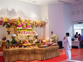 พิธีปลดป้ายพร้อมประดับรุ่นนิสิตปี,1,“ปรเมศร์คเชนทรา”,คณะศิลปศาสตร์,มหาวิทยาลัยพะเยา