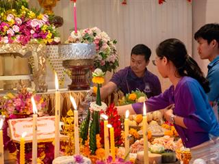 พิธีปลดป้ายพร้อมประดับรุ่นนิสิตปี,1,“ปรเมศร์คเชนทรา”,คณะศิลปศาสตร์,มหาวิทยาลัยพะเยา