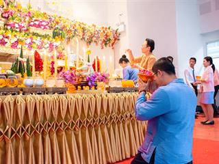 พิธีปลดป้ายพร้อมประดับรุ่นนิสิตปี,1,“ปรเมศร์คเชนทรา”,คณะศิลปศาสตร์,มหาวิทยาลัยพะเยา