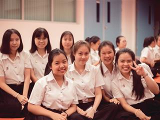 พิธีปลดป้ายพร้อมประดับรุ่นนิสิตปี,1,“ปรเมศร์คเชนทรา”,คณะศิลปศาสตร์,มหาวิทยาลัยพะเยา