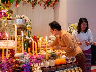 พิธีปลดป้ายพร้อมประดับรุ่นนิสิตปี,1,“ปรเมศร์คเชนทรา”,คณะศิลปศาสตร์,มหาวิทยาลัยพะเยา