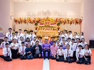 พิธีปลดป้ายพร้อมประดับรุ่นนิสิตปี,1,“ปรเมศร์คเชนทรา”,คณะศิลปศาสตร์,มหาวิทยาลัยพะเยา