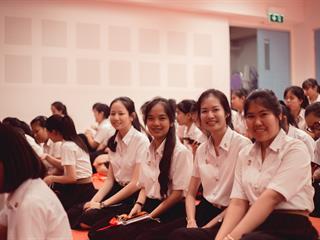 พิธีปลดป้ายพร้อมประดับรุ่นนิสิตปี,1,“ปรเมศร์คเชนทรา”,คณะศิลปศาสตร์,มหาวิทยาลัยพะเยา