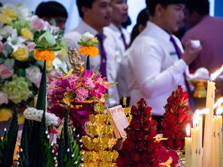 พิธีปลดป้ายพร้อมประดับรุ่นนิสิตปี,1,“ปรเมศร์คเชนทรา”,คณะศิลปศาสตร์,มหาวิทยาลัยพะเยา