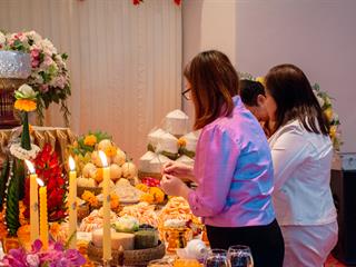พิธีปลดป้ายพร้อมประดับรุ่นนิสิตปี,1,“ปรเมศร์คเชนทรา”,คณะศิลปศาสตร์,มหาวิทยาลัยพะเยา