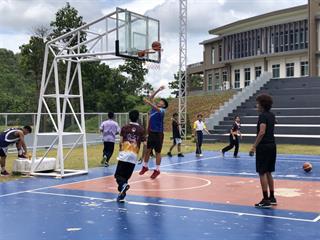 “Junior,NBA”,,โรงเรียนสาธิตมหาวิทยาลัยพะเยา,,ฝึกอบรมเยาวชนระดับนานาชาติเพื่อส่งเสริมกีฬาบาสเกตบอล