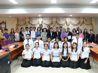 นิสิตสาขาวิชาพัฒนาสังคม,คณะรัฐศาสตร์และสังคมศาสตร์,มหาวิทยาลัยพะเยา,ได้รับรางวัลสหกิจศึกษาดีเด่น,(รางวัลที่,3),ด้านสังคมศาสตร์,มนุษยศาสตร์,และการจัดการ,ประจำปีการศึกษา,2560