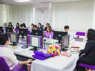 ผู้บริหารและบุคลากรคณะศิลปศาสตร์,มหาวิทยาลัยพะเยาได้ต้อนรับ,อาจารย์,จีรนันท์,ทองเจริญ,จากคณะสิ่งแวดล้อมและทรัพยากรศาสตร์,มหาวิทยาลัยมหิดล