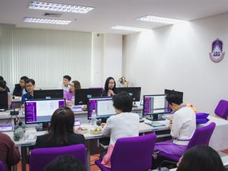 ผู้บริหารและบุคลากรคณะศิลปศาสตร์,มหาวิทยาลัยพะเยาได้ต้อนรับ,อาจารย์,จีรนันท์,ทองเจริญ,จากคณะสิ่งแวดล้อมและทรัพยากรศาสตร์,มหาวิทยาลัยมหิดล