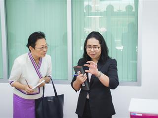 ผู้บริหารและบุคลากรคณะศิลปศาสตร์,มหาวิทยาลัยพะเยาได้ต้อนรับ,อาจารย์,จีรนันท์,ทองเจริญ,จากคณะสิ่งแวดล้อมและทรัพยากรศาสตร์,มหาวิทยาลัยมหิดล