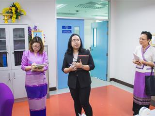 ผู้บริหารและบุคลากรคณะศิลปศาสตร์,มหาวิทยาลัยพะเยาได้ต้อนรับ,อาจารย์,จีรนันท์,ทองเจริญ,จากคณะสิ่งแวดล้อมและทรัพยากรศาสตร์,มหาวิทยาลัยมหิดล
