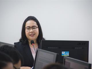 ผู้บริหารและบุคลากรคณะศิลปศาสตร์,มหาวิทยาลัยพะเยาได้ต้อนรับ,อาจารย์,จีรนันท์,ทองเจริญ,จากคณะสิ่งแวดล้อมและทรัพยากรศาสตร์,มหาวิทยาลัยมหิดล
