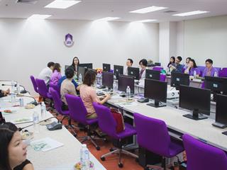 ผู้บริหารและบุคลากรคณะศิลปศาสตร์,มหาวิทยาลัยพะเยาได้ต้อนรับ,อาจารย์,จีรนันท์,ทองเจริญ,จากคณะสิ่งแวดล้อมและทรัพยากรศาสตร์,มหาวิทยาลัยมหิดล