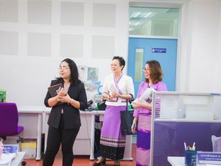 ผู้บริหารและบุคลากรคณะศิลปศาสตร์,มหาวิทยาลัยพะเยาได้ต้อนรับ,อาจารย์,จีรนันท์,ทองเจริญ,จากคณะสิ่งแวดล้อมและทรัพยากรศาสตร์,มหาวิทยาลัยมหิดล