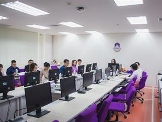 ผู้บริหารและบุคลากรคณะศิลปศาสตร์,มหาวิทยาลัยพะเยาได้ต้อนรับ,อาจารย์,จีรนันท์,ทองเจริญ,จากคณะสิ่งแวดล้อมและทรัพยากรศาสตร์,มหาวิทยาลัยมหิดล