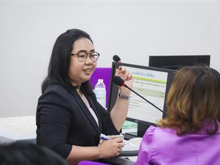 ผู้บริหารและบุคลากรคณะศิลปศาสตร์,มหาวิทยาลัยพะเยาได้ต้อนรับ,อาจารย์,จีรนันท์,ทองเจริญ,จากคณะสิ่งแวดล้อมและทรัพยากรศาสตร์,มหาวิทยาลัยมหิดล