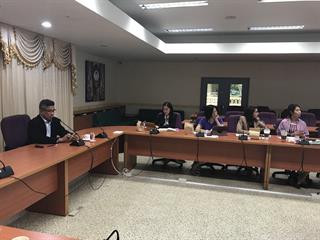 รศ.ดร.ชาลี,ทองเรือง,รองอธิการบดีฝ่ายบริหาร,นำทีมเจ้าหน้าที่กองกลาง,ประชุมสร้างความเข้าใจเพื่อพัฒนาประสิทธิภาพบุคลากรกองกลางให้เกิดประโยชน์สูงสุด,ต่อการให้บริการแก่นิสิต,และบุคลากรมหาวิทยาลัยพะเยา,
