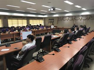รศ.ดร.ชาลี,ทองเรือง,รองอธิการบดีฝ่ายบริหาร,นำทีมเจ้าหน้าที่กองกลาง,ประชุมสร้างความเข้าใจเพื่อพัฒนาประสิทธิภาพบุคลากรกองกลางให้เกิดประโยชน์สูงสุด,ต่อการให้บริการแก่นิสิต,และบุคลากรมหาวิทยาลัยพะเยา,