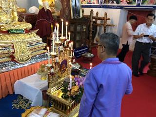 มหาวิทยาลัยพะเยา,ถวายธรรมมาสน์,วัดแม่ขะจาน