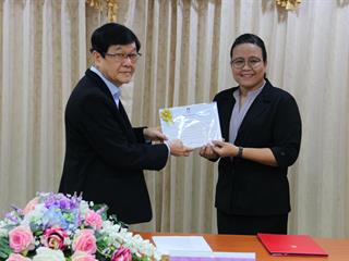 โครงการมอบเงินรางวัลและเกียรติบัตรนิสิตสหกิจศึกษา