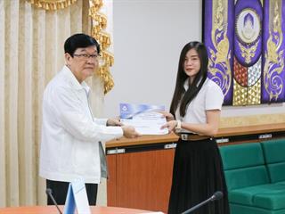 พิธีมอบรางวัลและเกียรติบัตร,,ผลการตัดสินกับกิจกรรม,ประกวดคำขวัญ,"Motto",ภายใต้หัวข้อ,"เจตจำนงสุจริตในการบริหารงานตามหลักธรรมาภิบาล,ของมหาวิทยาลัยพะเยา”,