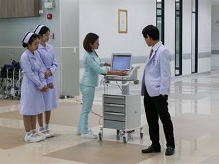 ศูนย์การแพทย์และโรงพยาบาลมหาวิทยาลัยพะเยา,,รับมอบเครื่องรักษาผิวหนังด้วยคลื่นอัลตร้าซาวน์