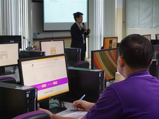 อบรมการใช้งานฐานข้อมูลออนไลน์จาก,EBSCO