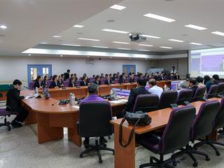 สัมภาษณ์คัดเลือกนิสิตหลักสูตรพยาบาลศาสตรบัณฑิต,สาขาวิชาพยาบาลศาสตร์,,คณะพยาบาลศาสตร์,มหาวิทยาลัยพะเยา,เพื่อพิจารณาบรรจุและแต่งตั้งเป็น,,พนักงานประจำสายปฏิบัติการ,ตำแหน่งพยาบาล,สายงานบริการสุขภาพ,,สังกัด,ศูนย์การแพทย์และโรงพยาบาลมหาวิทยาลัยพะเยา