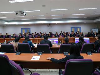 สัมภาษณ์คัดเลือกนิสิตหลักสูตรพยาบาลศาสตรบัณฑิต,สาขาวิชาพยาบาลศาสตร์,,คณะพยาบาลศาสตร์,มหาวิทยาลัยพะเยา,เพื่อพิจารณาบรรจุและแต่งตั้งเป็น,,พนักงานประจำสายปฏิบัติการ,ตำแหน่งพยาบาล,สายงานบริการสุขภาพ,,สังกัด,ศูนย์การแพทย์และโรงพยาบาลมหาวิทยาลัยพะเยา